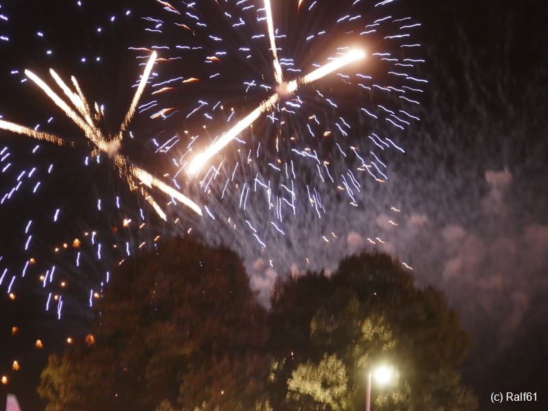 CK 11-08-19 Feuerwerk 14.jpg