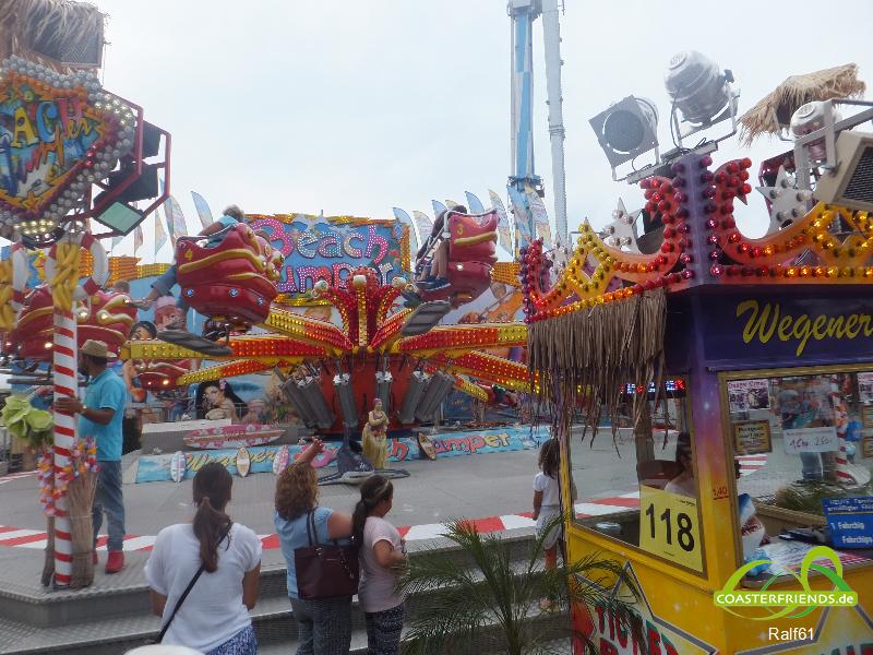 CK 12-08-15 Über die Kirmes 53.jpg