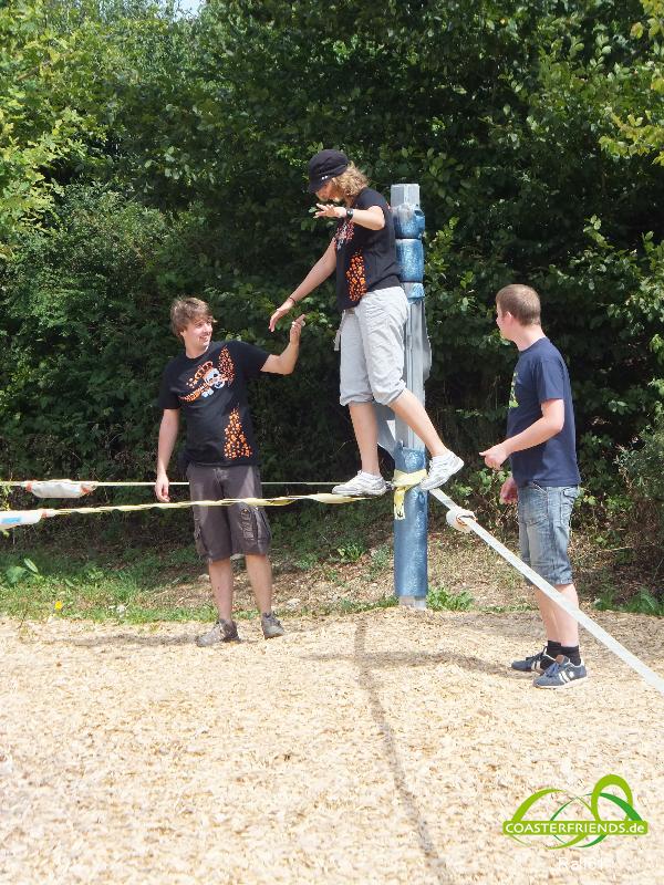 Sky 18-08-13 Slackline 06.jpg