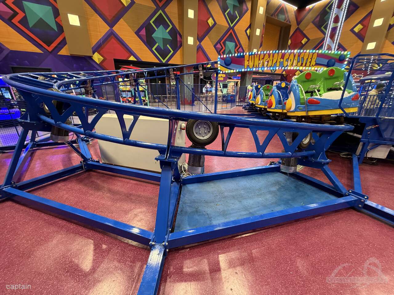 Funscape Coaster im Park Funscape World (@Mall of Dilmunia) Impressionen