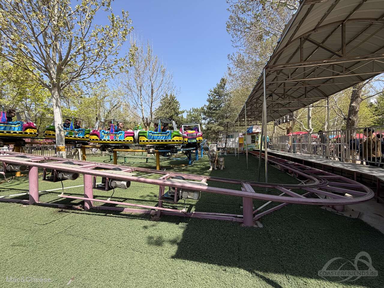 Happy Journey Cars im Park Sun Park Impressionen