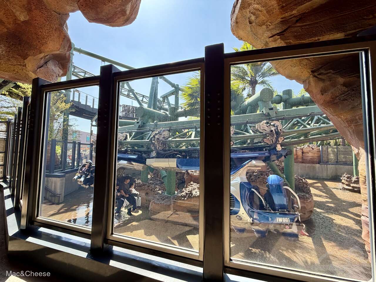 Jurassic Flyers im Park Universal Studios Beijing Impressionen