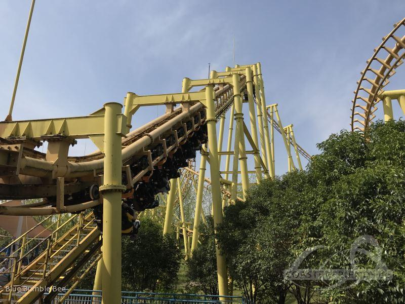 Flare Meteor im Park Fantawild Adventure Impressionen