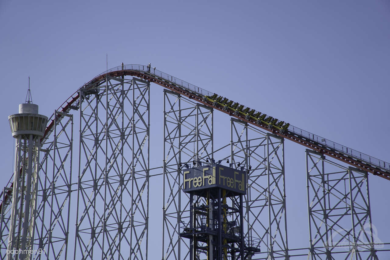 Steel Dragon 2000 im Park Nagashima Spa Land Impressionen