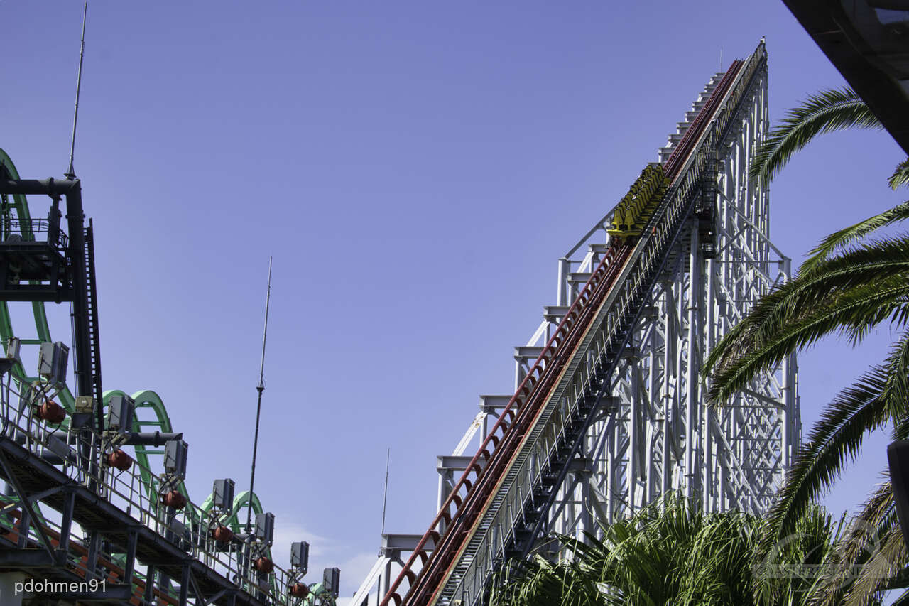 Steel Dragon 2000 im Park Nagashima Spa Land Impressionen