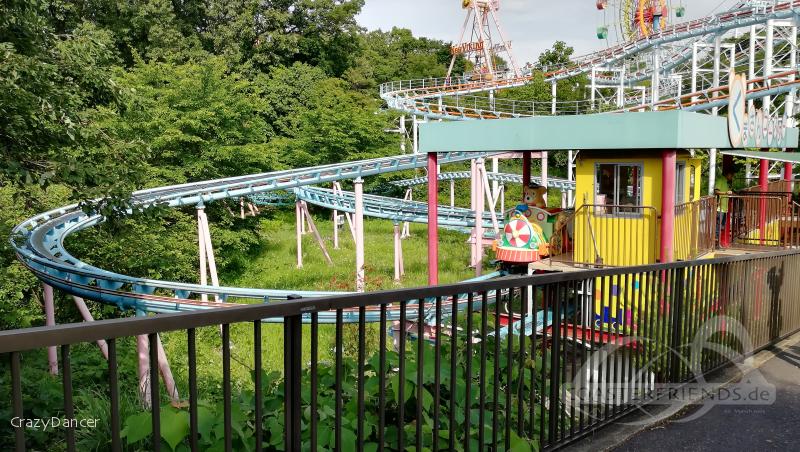 Bear Coaster im Park Nagoya Higashiyama Zoo Impressionen