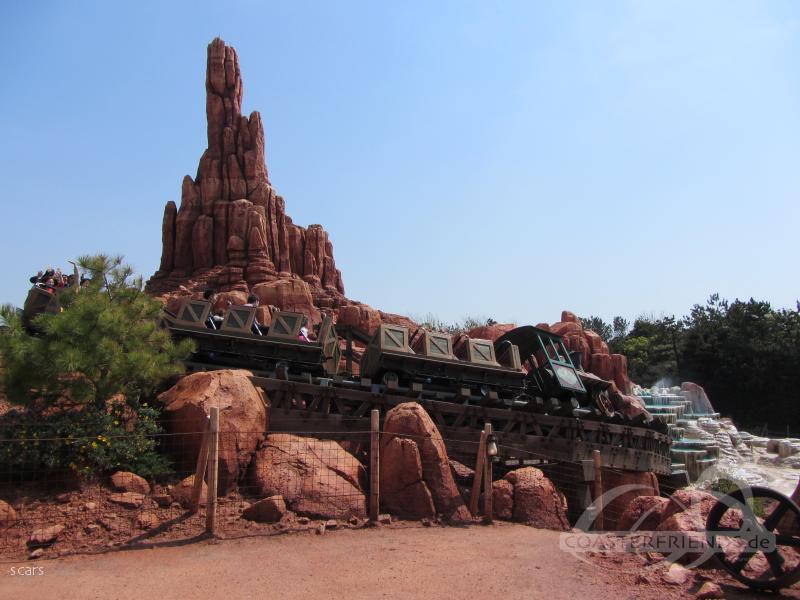 Big Thunder Mountain im Park Tokyo Disneyland Impressionen