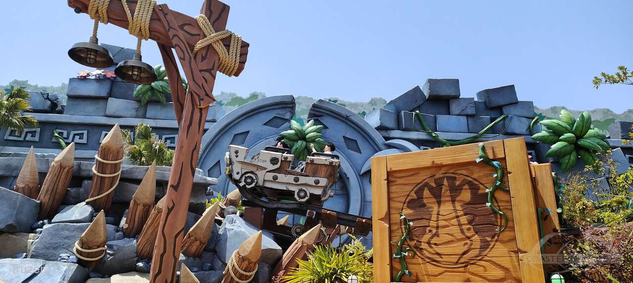 Mine Cart Madness im Park Universal Studios Japan Impressionen