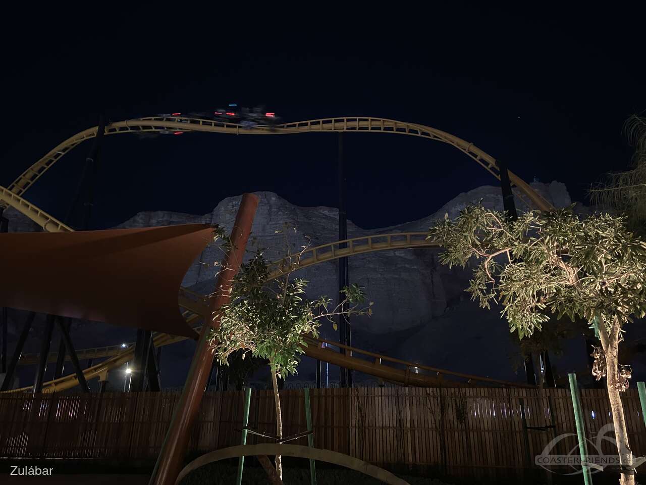 Iron Rattler im Park Six Flags Qiddiya City Impressionen