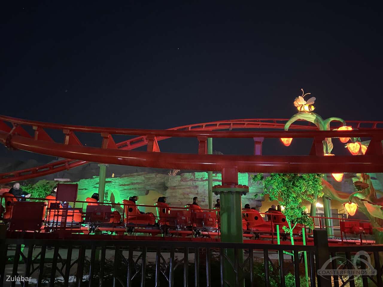 Twilight Express im Park Six Flags Qiddiya City Impressionen