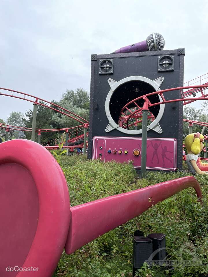 K3 Roller Skater im Park Plopsaland Belgium Impressionen