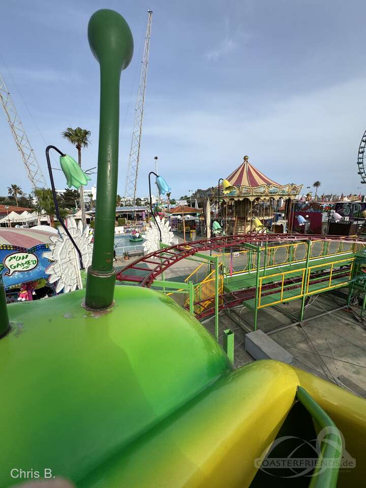Brucomela im Park Parko Paliatso Luna Park Impressionen