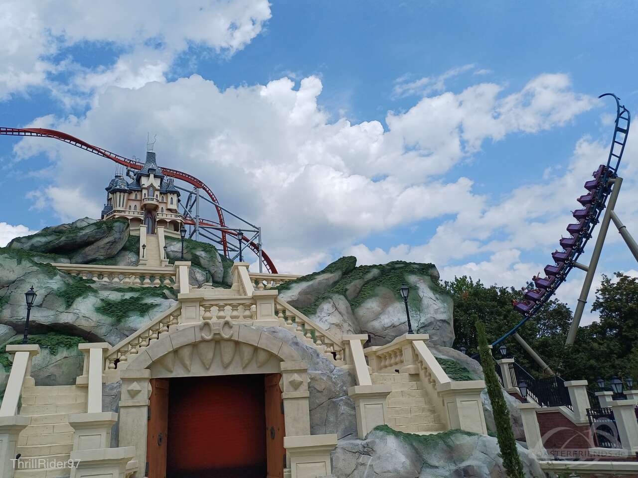 100% Wolf im Park Plopsaland Deutschland Impressionen