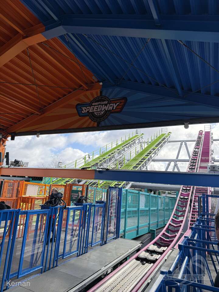 Minifigure Speedway (Team Legends) im Park Legoland Billund Impressionen