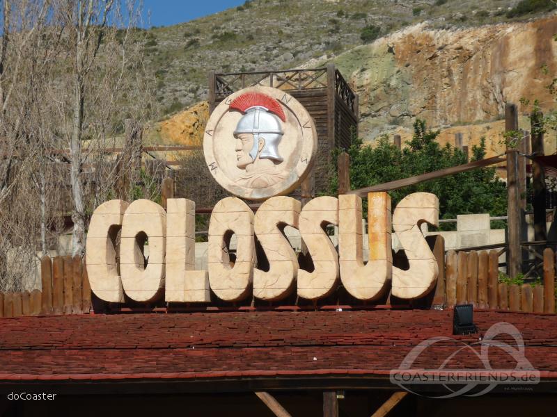 Magnus Colossus im Park Terra Mítica Impressionen