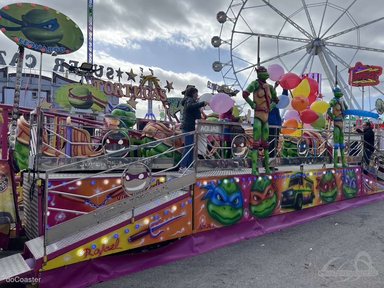 Super Tortugas / Tortugas Ninja (ramp on side) im Park Fercosti Impressionen