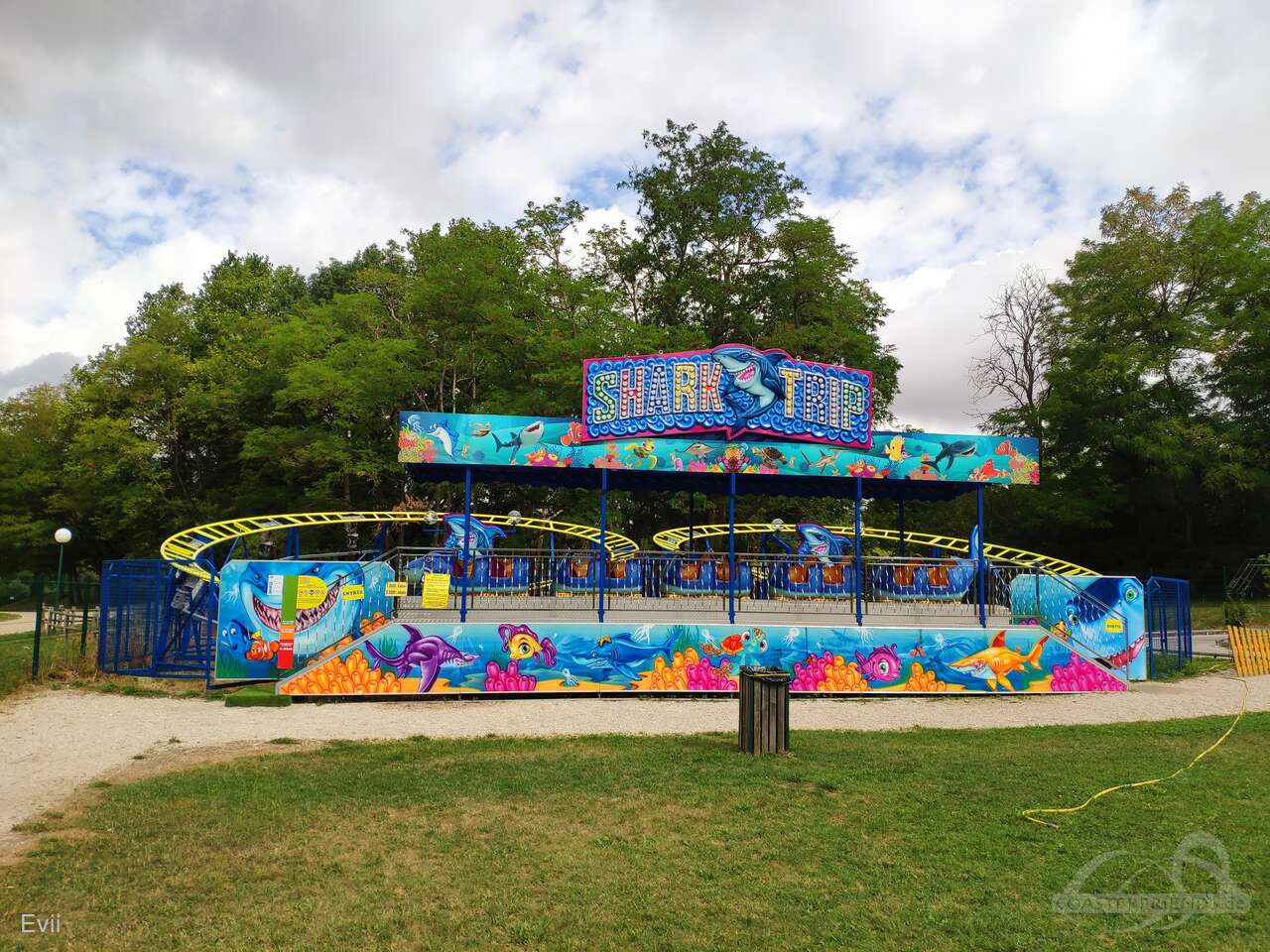 Shark Trip im Park Royaume des Enfants Impressionen