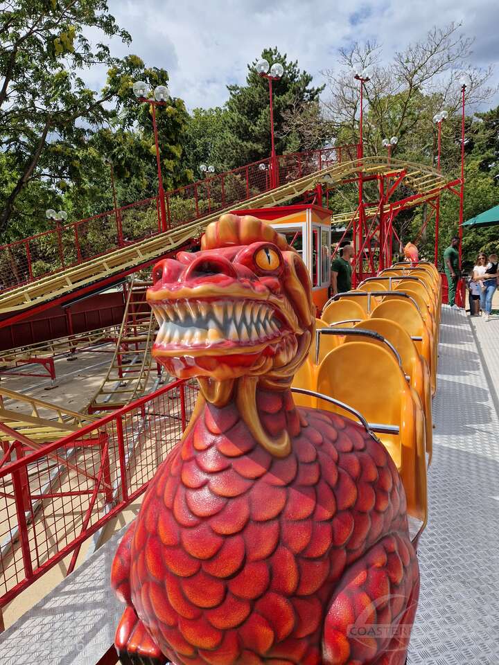 Fils du Dragon im Park Jardin d'Acclimatation Impressionen