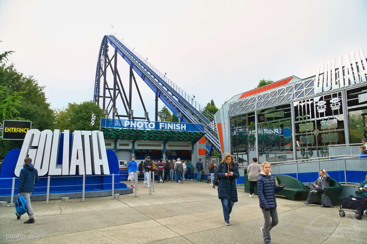 Goliath im Park Walibi Holland Impressionen