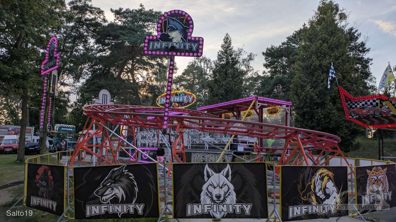 Infinity im Park Lunapark Kellner Impressionen