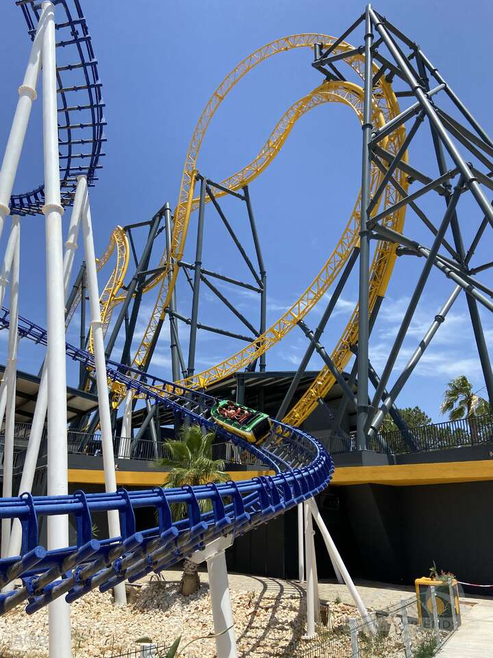 Flash Coaster im Park Aquashow Family Park Impressionen