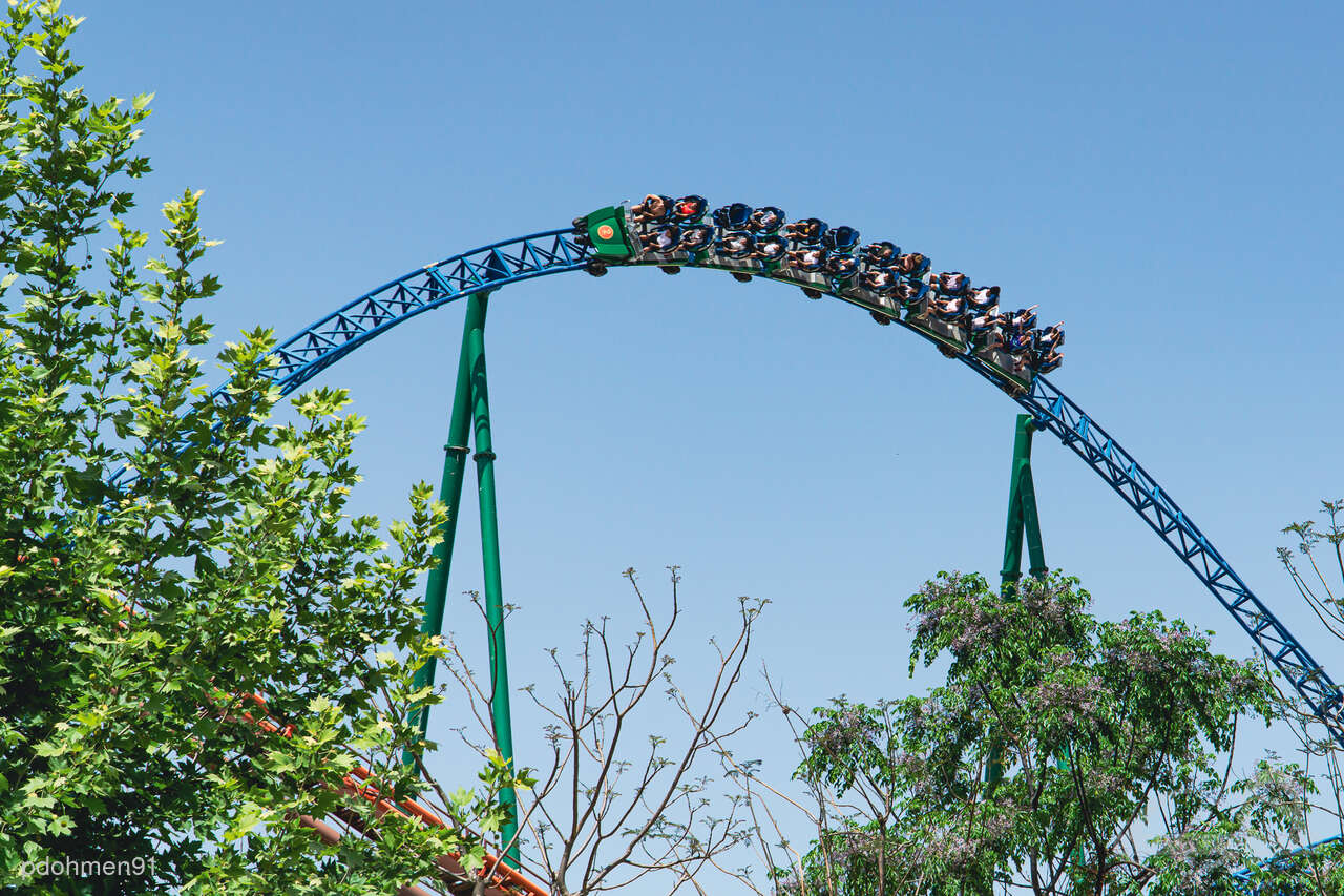 Hyper Coaster im Park Land of Legends Theme Park Impressionen