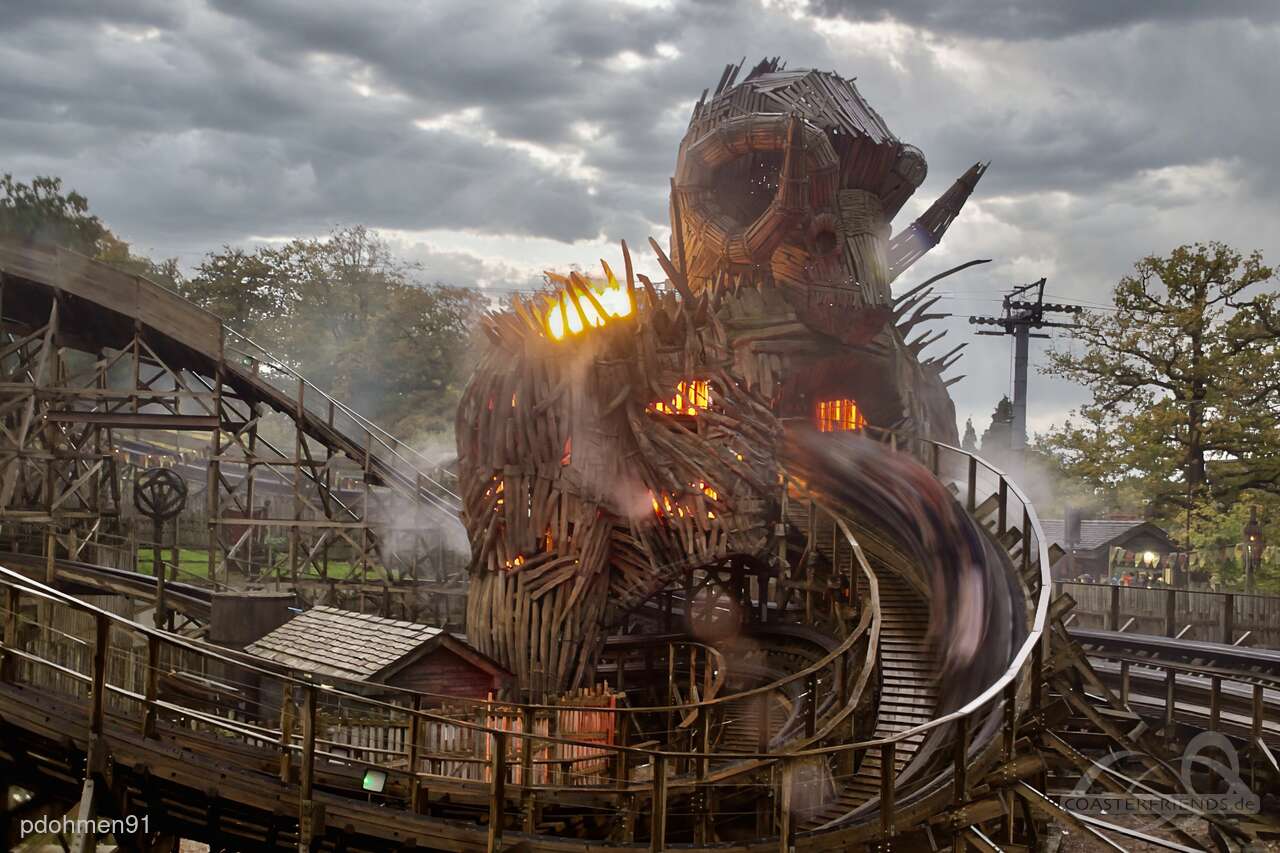 Wicker Man im Park Alton Towers Impressionen