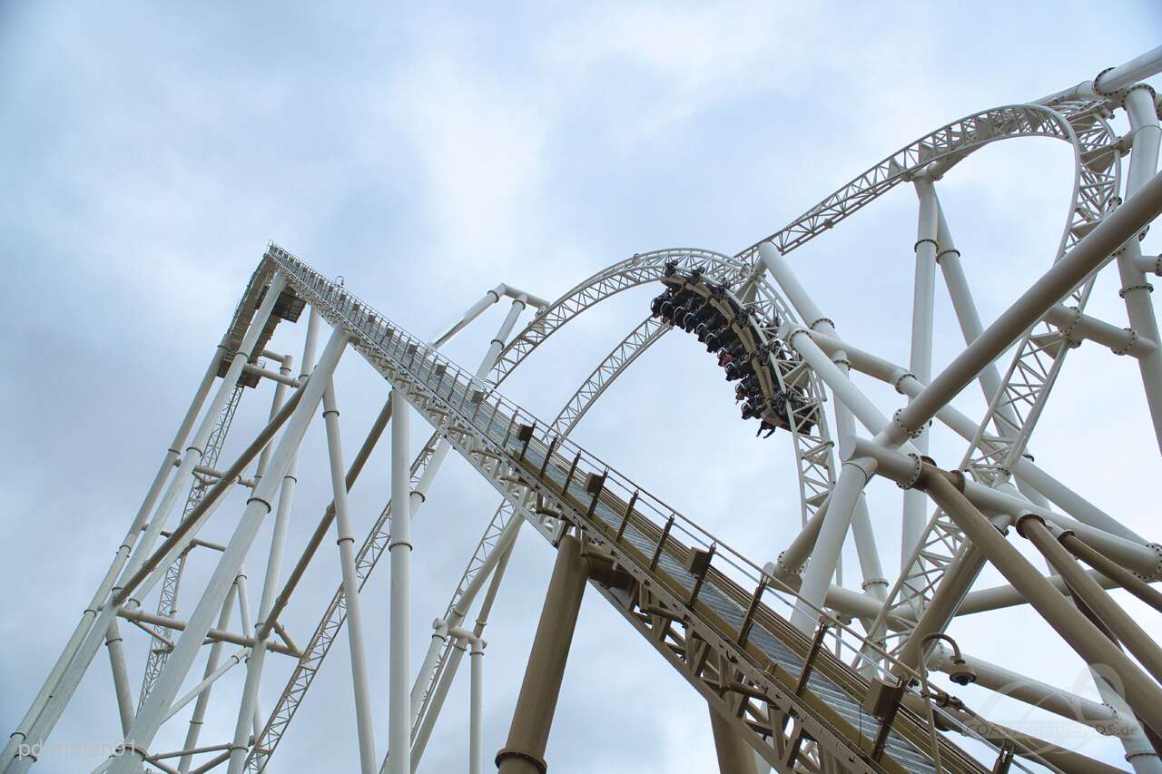 Hyperia im Park Thorpe Park Impressionen