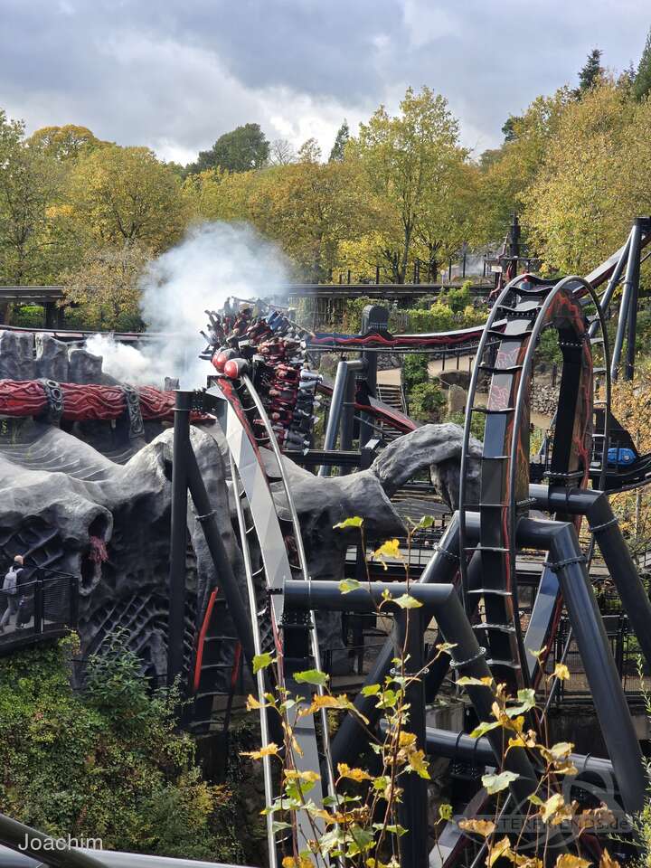 Nemesis Reborn im Park Alton Towers Impressionen