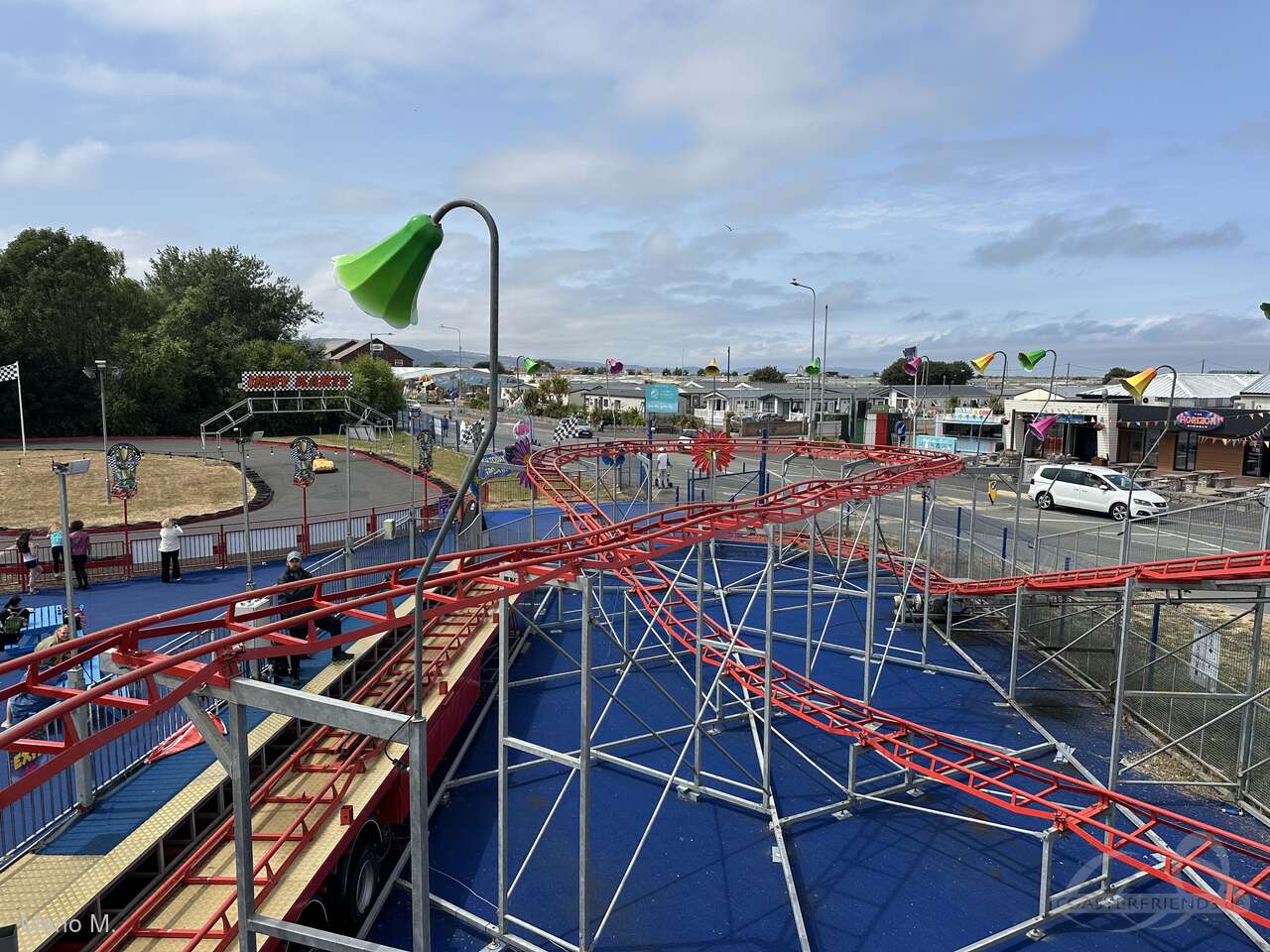Family Roller Coaster im Park Fun Land Impressionen