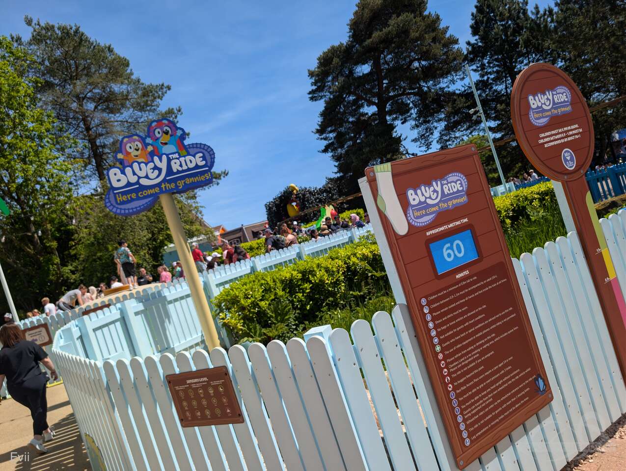 Bluey the Ride: Here come the grannies! im Park Alton Towers Impressionen