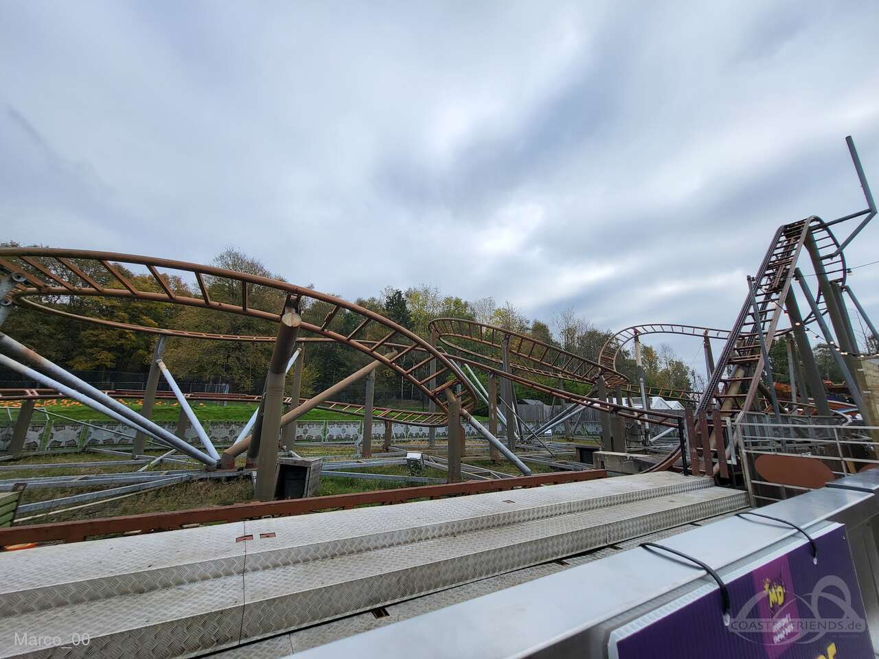 Runaway Mine Train im Park M&Ds Scotland's Theme Park Impressionen