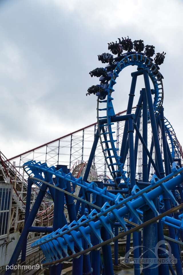 Infusion im Park Blackpool Pleasure Beach Impressionen