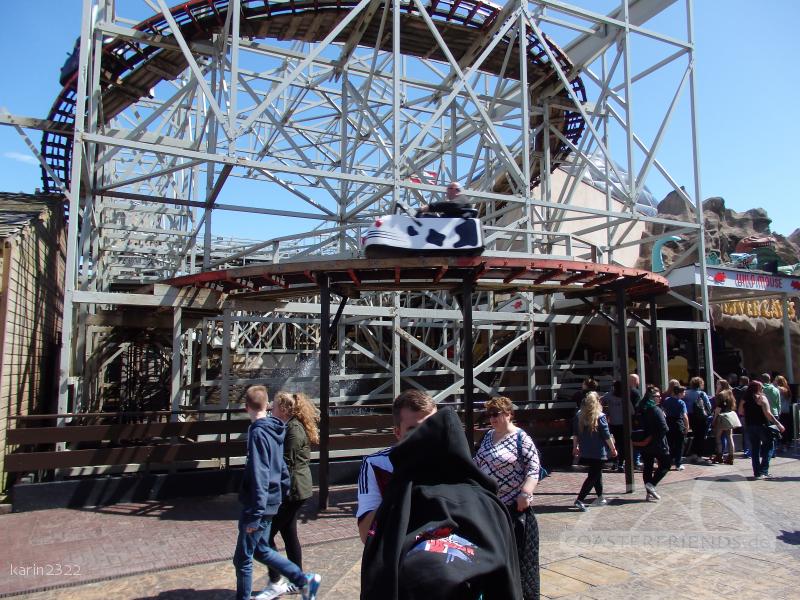 Wild Mouse im Park Blackpool Pleasure Beach Impressionen