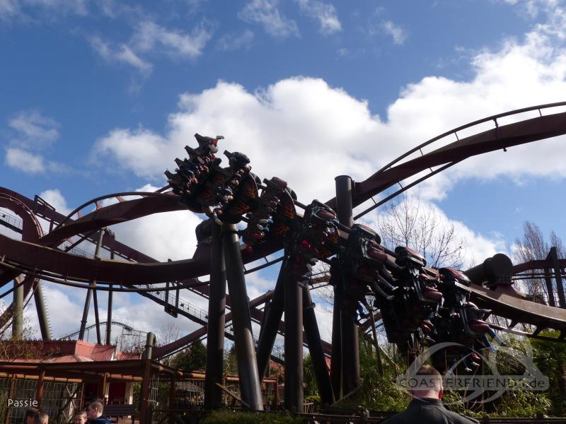 Nemesis Inferno im Park Thorpe Park Impressionen