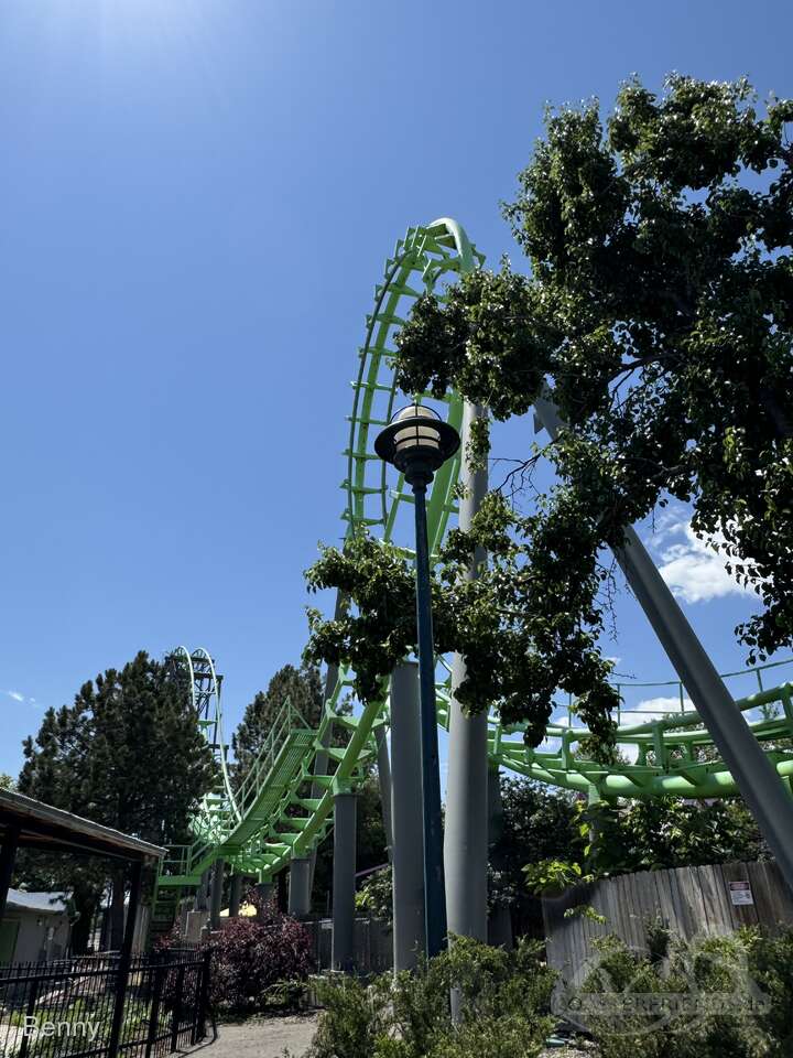 Sidewinder im Park Elitch Gardens Impressionen