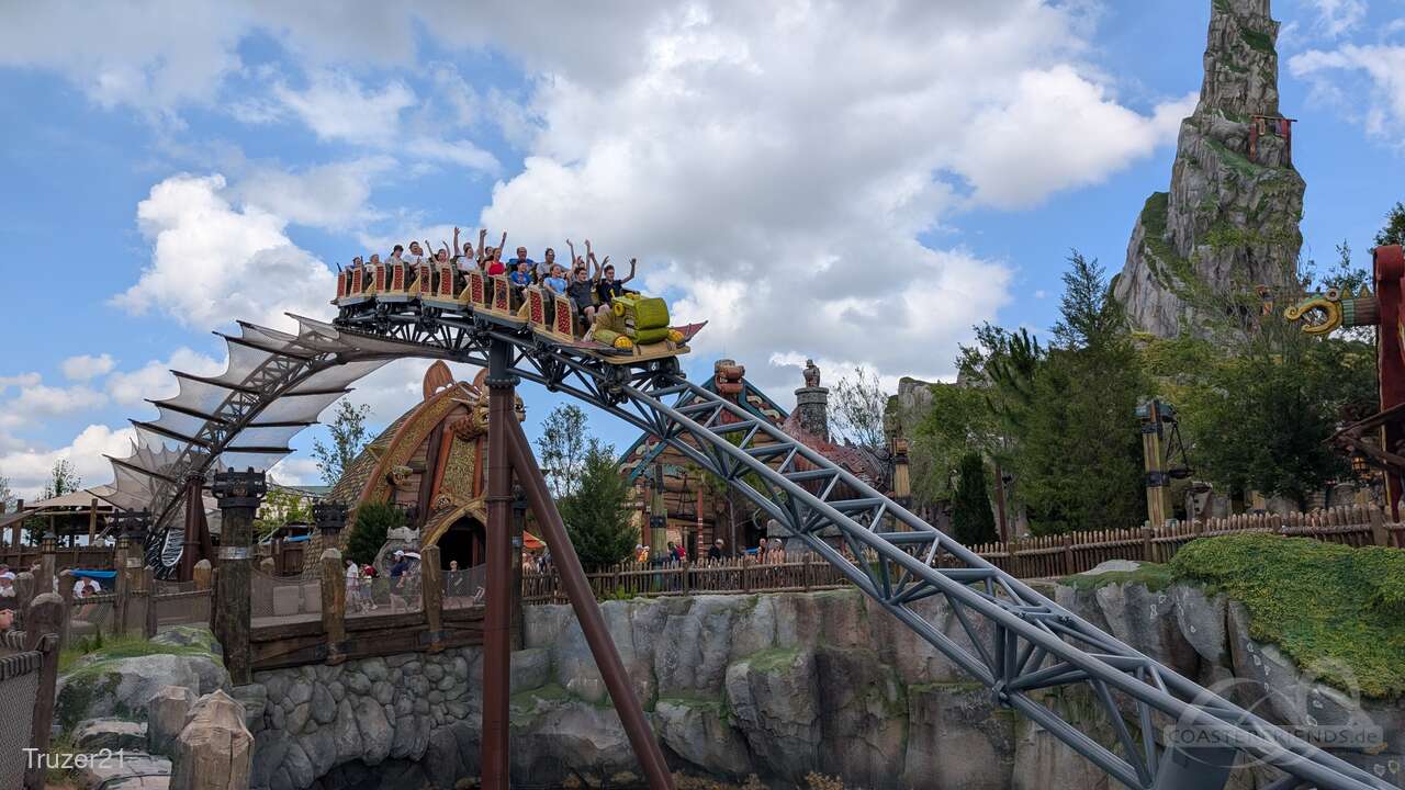 Hiccup's Wing Gliders im Park Universal Epic Universe Impressionen