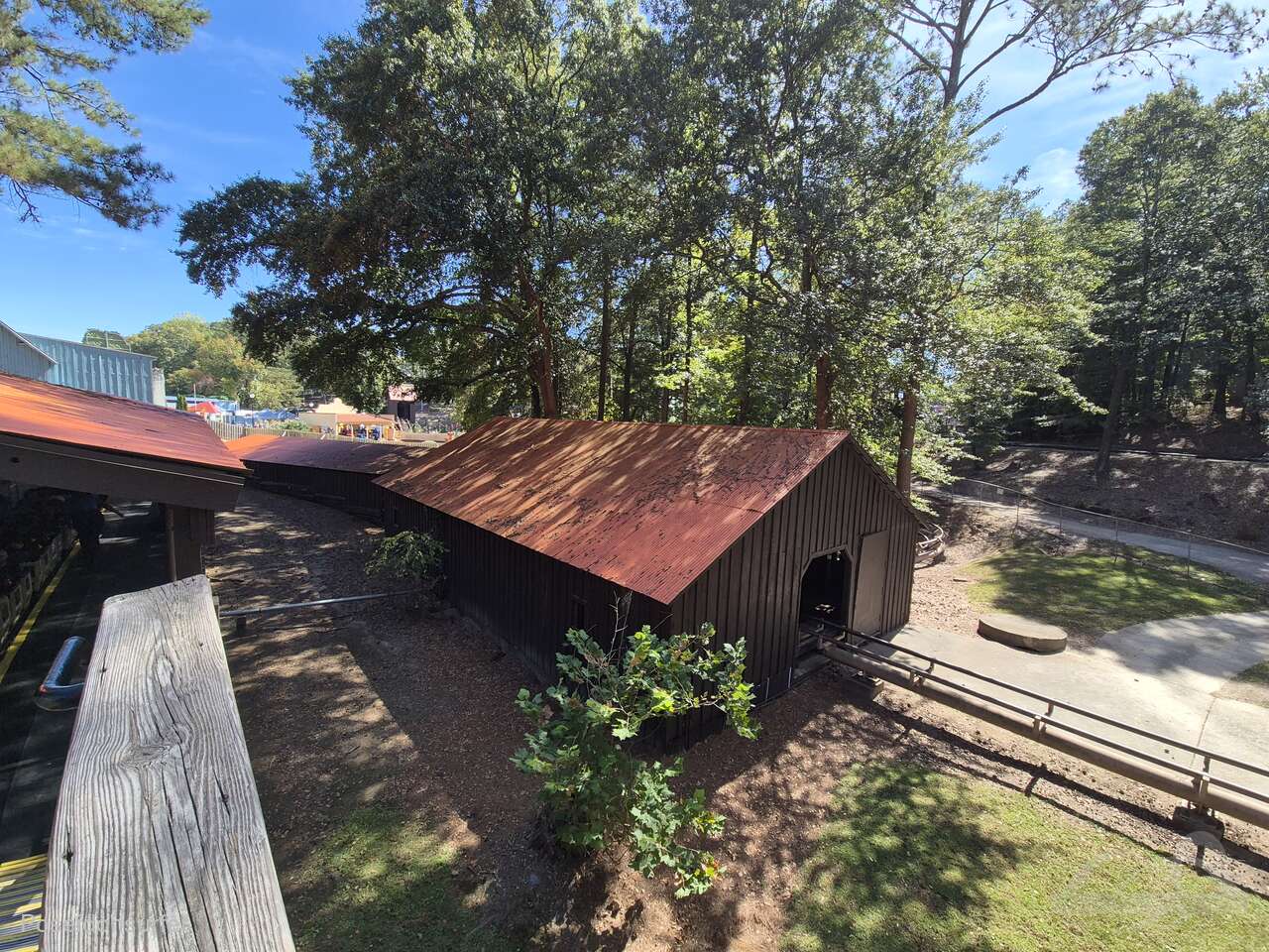 Dahlonega Mine Train im Park Six Flags Over Georgia Impressionen