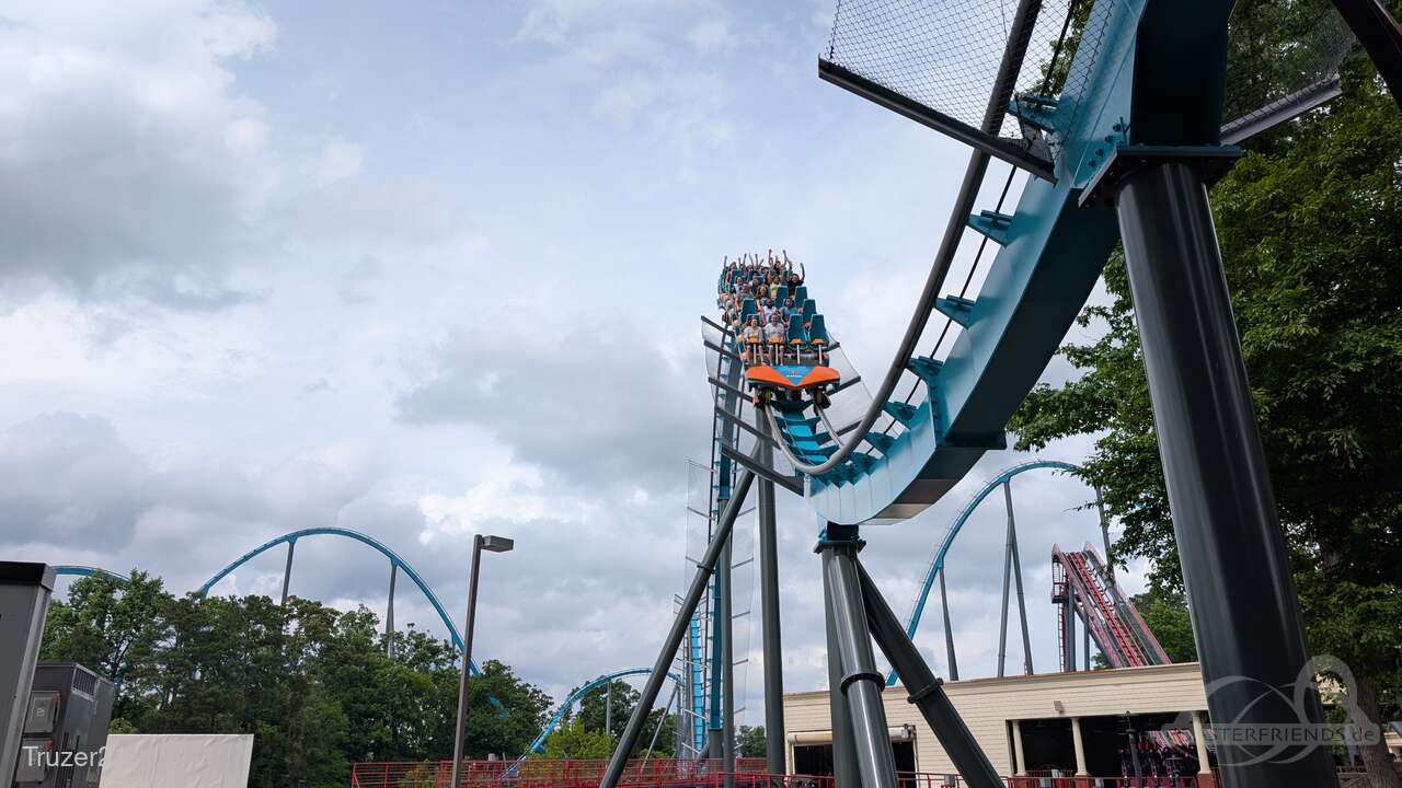 Goliath im Park Six Flags Over Georgia Impressionen