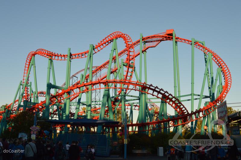 Riddler Revenge (Mind Eraser) im Park Six Flags New England Impressionen