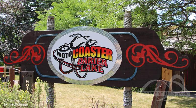 Moto Coaster im Park Six Flags Darien Lake Impressionen