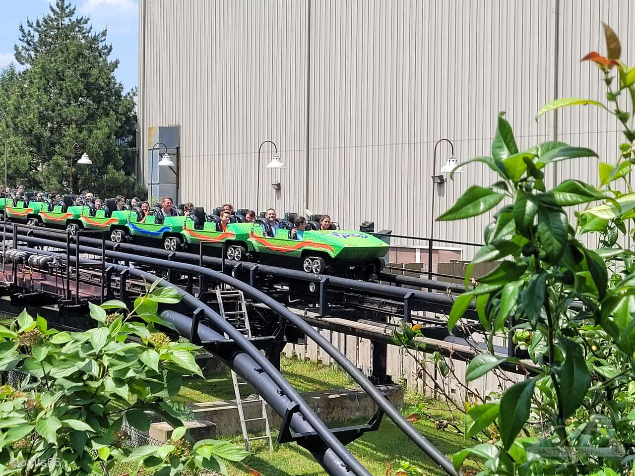 Viper im Park Six Flags Darien Lake Impressionen