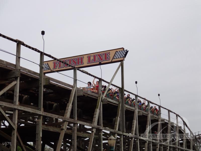 Lightning Racer (Lightning) (Right) im Park Hersheypark Impressionen