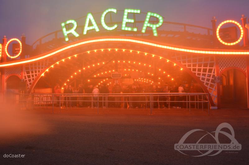 Racer (right side) im Park Kennywood Impressionen