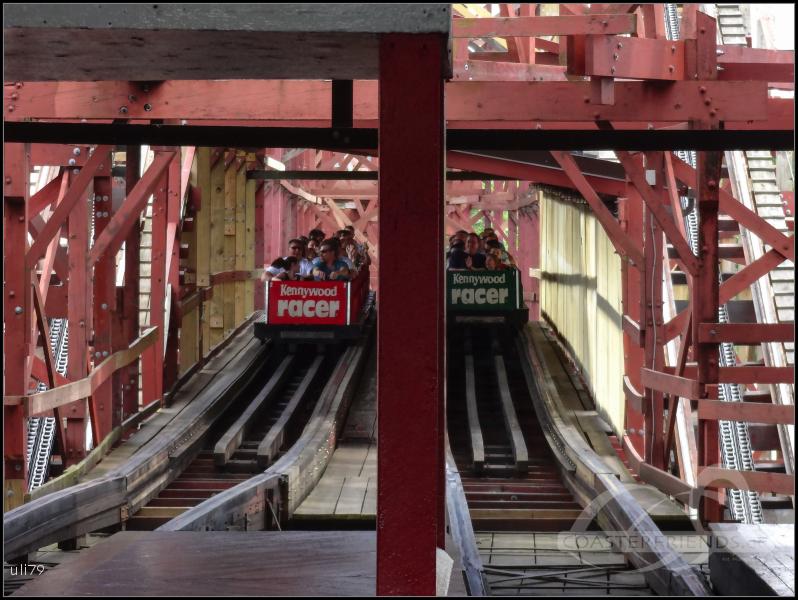 Racer (right side) im Park Kennywood Impressionen