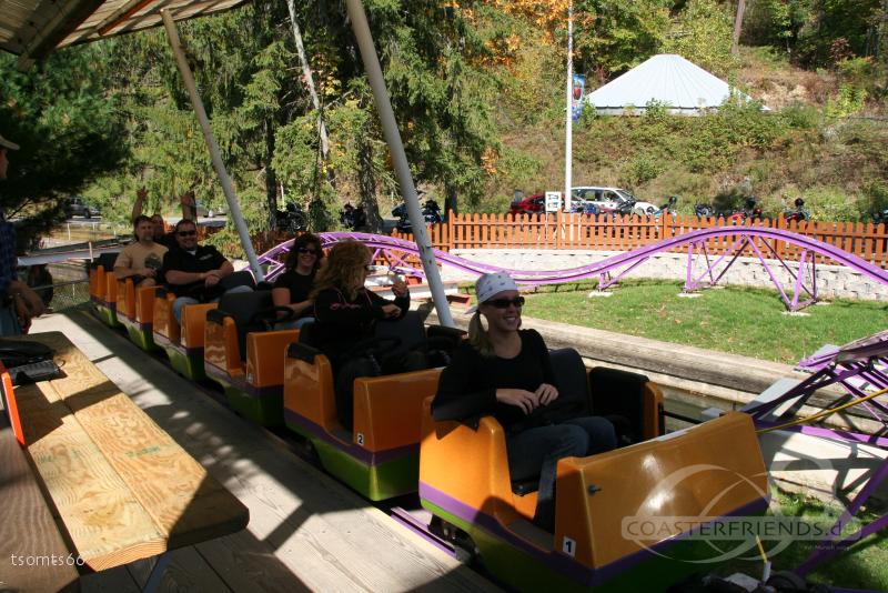 Kozmo's Kurves im Park Knoebels Amusement Park & Resort Impressionen