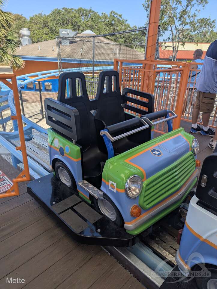 Beach Rescue Racer im Park SeaWorld San Antonio Impressionen