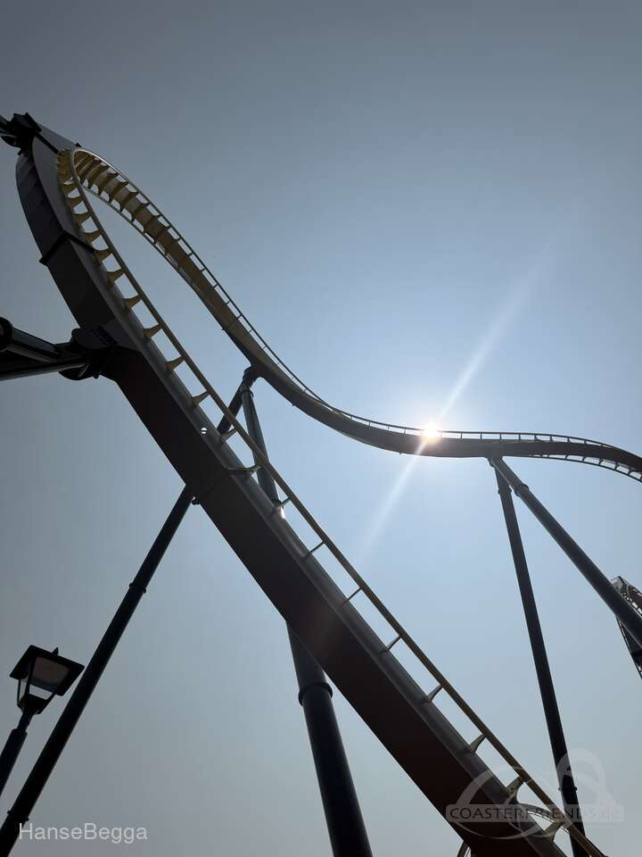 Tormenta Rampaging Run im Park Six Flags Over Texas Impressionen