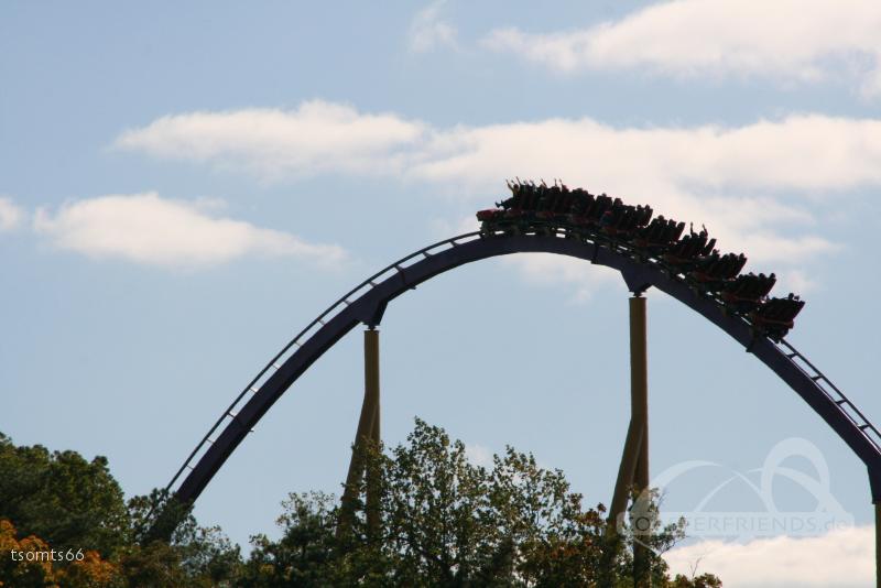 Apollo's Chariot im Park Busch Gardens Williamsburg Impressionen