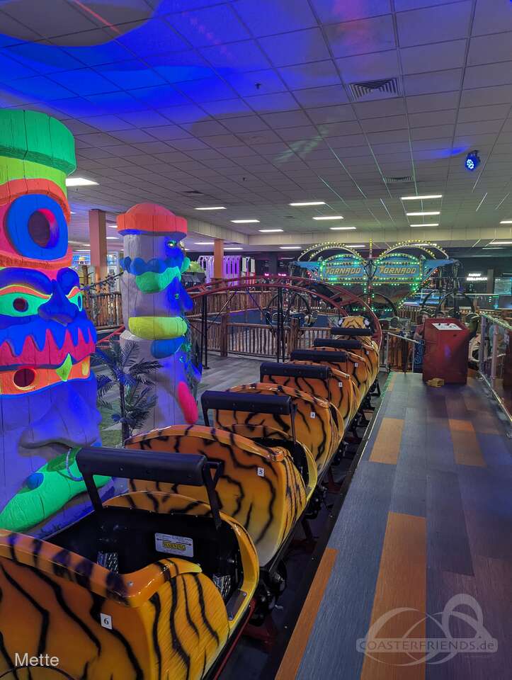 Knucklehead's Bowling & Family Entertainment Impressionen